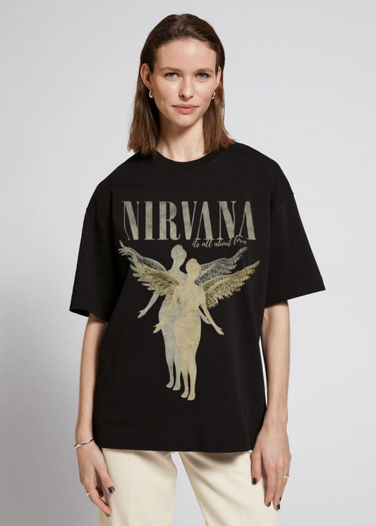 "Nirvana Love Oversized Tee"