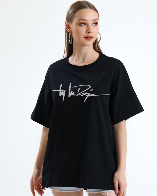 "Chill Cat Oversized Graphic T-Shirt"