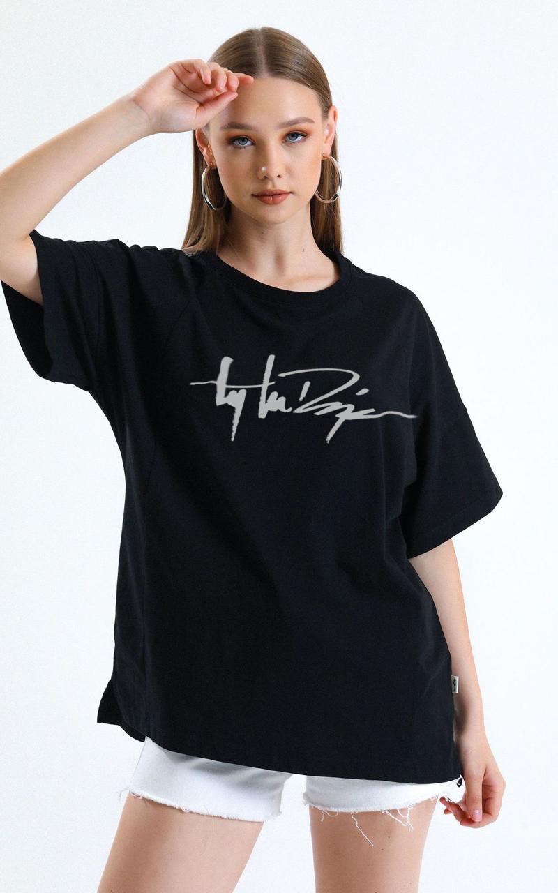 "Chill Cat Oversized Graphic T-Shirt"
